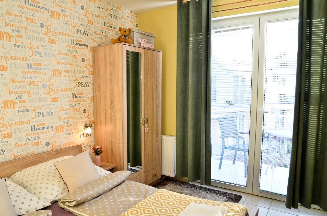 Happy Apartman Хайдусобосло Экстерьер фото